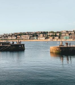 Alquiler de coches en el Aeropuerto de San Sebastián